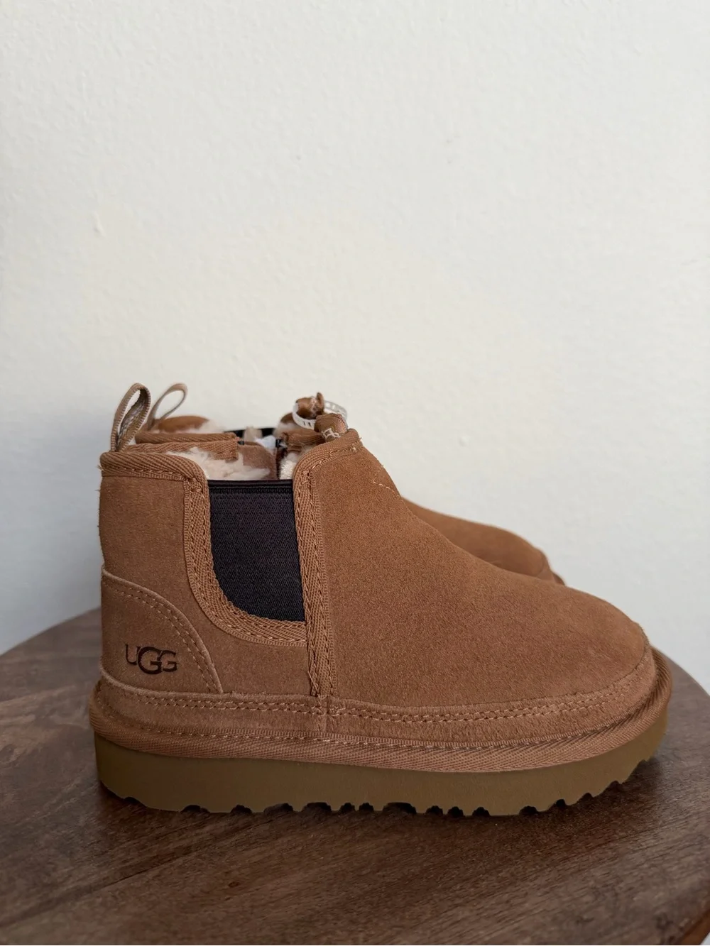 UGG Kids Neumel Chelsea Boots